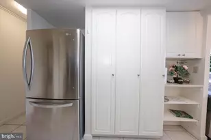 1326 Spruce St, Philadelphia, PA 19107 - Photo 11