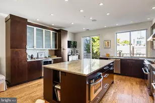 1929 Fitzwater St, Philadelphia, PA 19146 - Photo 21