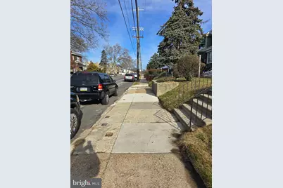 2204 E Washington Lane, Philadelphia, PA 19138 - Photo 3