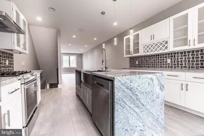 2055 Tasker Street, Philadelphia, PA 19145 - Photo 9