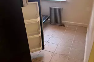 1629 Murdoch Rd, Philadelphia, PA 19150 - Photo 3