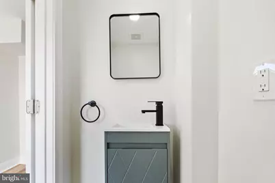 2207 E Albert Street, Philadelphia, PA 19125 - Photo 15