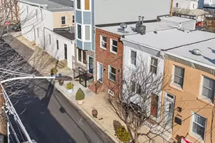 2207 E Albert St, Philadelphia, PA 19125 - Photo 3