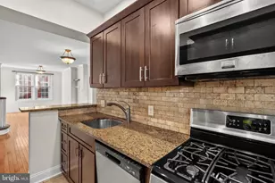 760 N Bucknell St, Philadelphia, PA 19130 - Photo 11