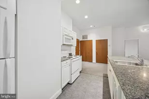 1001 Chestnut St, Philadelphia, PA 19107 - Photo 7