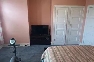 422 W Annsbury St, Philadelphia, PA 19140 - Photo 13