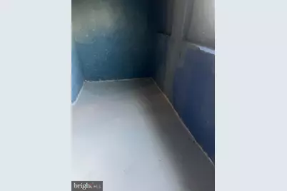 422 W Annsbury Street, Philadelphia, PA 19140 - Photo 25