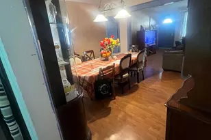 422 W Annsbury St, Philadelphia, PA 19140 - Photo 7