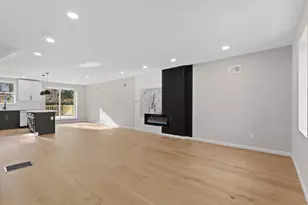 7246 Forrest Ave, Philadelphia, PA 19138 - Photo 5