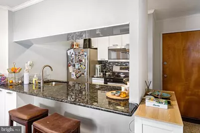 1137 Pine Street E #300, Philadelphia, PA 19107 - Photo 9