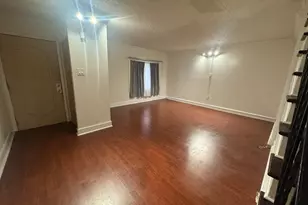 423 E Haines St, Philadelphia, PA 19144 - Photo 3