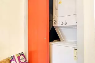 1902 N 17th St, Philadelphia, PA 19121 - Photo 9