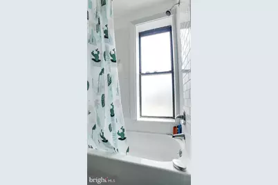 1902 N 17th Street #B, Philadelphia, PA 19121 - Photo 11