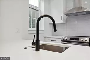 2513 N Howard St, Philadelphia, PA 19133 - Photo 9