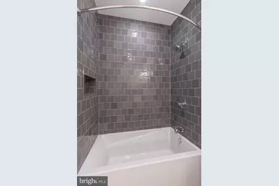 710 N 16th Street #200, Philadelphia, PA 19130 - Photo 25