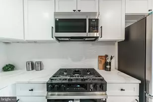 1620 Ashurst Rd, Philadelphia, PA 19151 - Photo 15