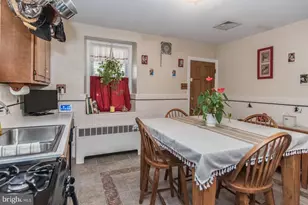 4607 Aubrey Ave, Philadelphia, PA 19114 - Photo 13