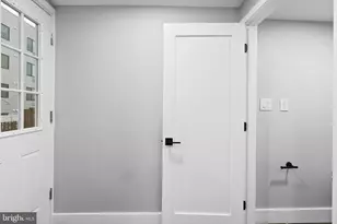 449 Delmar St, Philadelphia, PA 19128 - Photo 13