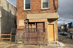 2501 N Corlies St, Philadelphia, PA 19132 - Photo 1