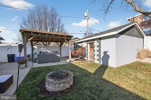 801 Chandler St, Philadelphia, PA 19111 - Photo 29