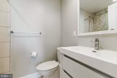 1331 S Dover Street, Philadelphia, PA 19146 - Photo 17