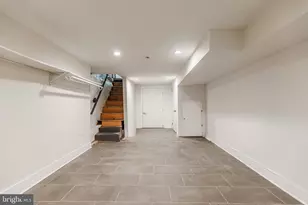 1331 S Dover St, Philadelphia, PA 19146 - Photo 13