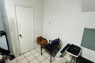 1000 N 43rd St, Philadelphia, PA 19104 - Photo 17