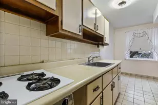 6749 Harley St, Philadelphia, PA 19142 - Photo 23