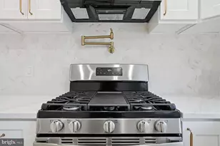 8653 Rugby St, Philadelphia, PA 19150 - Photo 17