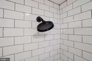 8653 Rugby St, Philadelphia, PA 19150 - Photo 33