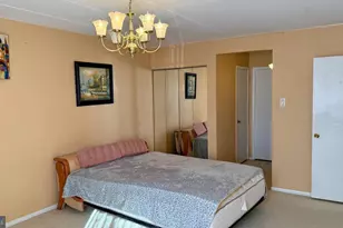 8910 Krewstown Rd, Philadelphia, PA 19115 - Photo 3