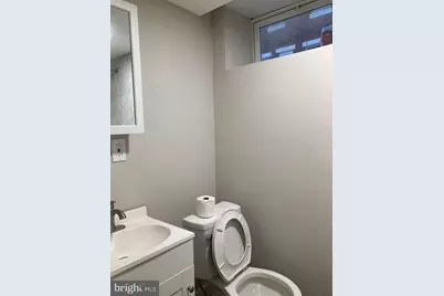 1343 S Hollywood Street, Philadelphia, PA 19146 - Photo 27