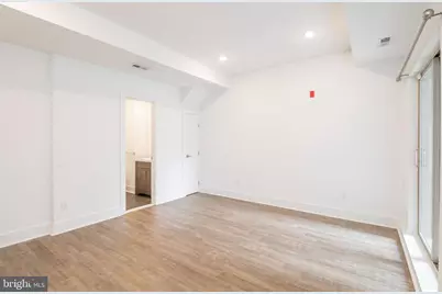 1206 N 7th Street #1B, Philadelphia, PA 19122 - Photo 15