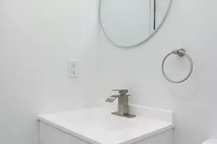 5208 Glenloch St, Philadelphia, PA 19124 - Photo 11