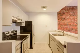 102 Church St, Philadelphia, PA 19106 - Photo 3