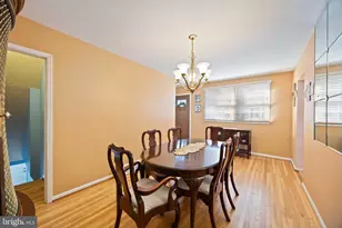 587 Wigard Ave, Philadelphia, PA 19128 - Photo 9