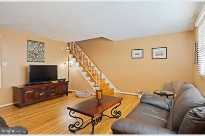 587 Wigard Avenue, Philadelphia, PA 19128 - Photo 7