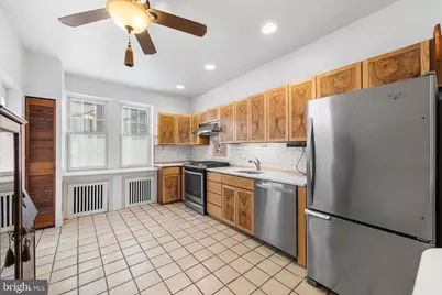 705 S Warnock Street, Philadelphia, PA 19147 - Photo 9