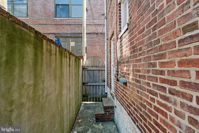 705 S Warnock Street, Philadelphia, PA 19147 - Photo 13