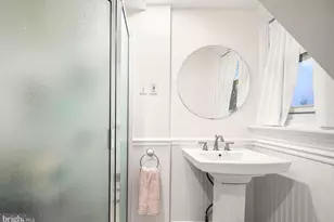 8409 Anderson St, Philadelphia, PA 19118 - Photo 19