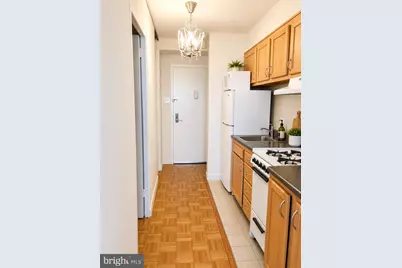 604 S Washington Square #713, Philadelphia, PA 19106 - Photo 5