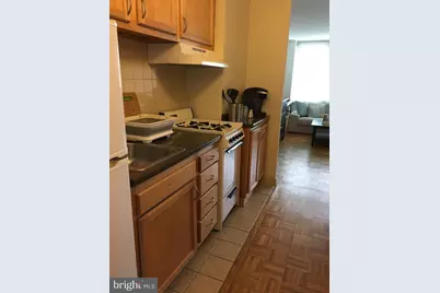 604 S Washington Square #713, Philadelphia, PA 19106 - Photo 3