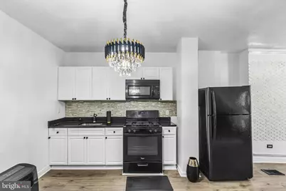 811 W Schiller Street, Philadelphia, PA 19140 - Photo 5