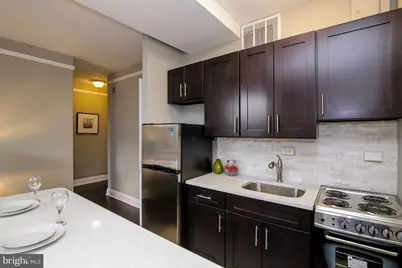 2031 Locust Street #203, Philadelphia, PA 19103 - Photo 5