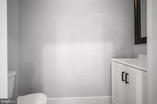 6207 Gardenia St, Philadelphia, PA 19144 - Photo 13