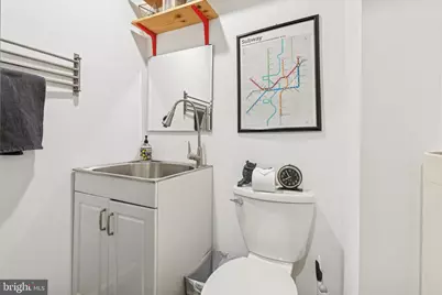 105 W Oxford Street, Philadelphia, PA 19122 - Photo 9