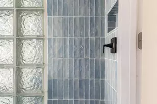 46 W Washington Ln, Philadelphia, PA 19144 - Photo 25