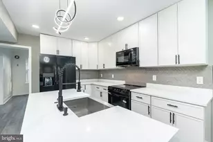 46 W Washington Ln, Philadelphia, PA 19144 - Photo 13