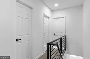 3943 Dell St, Philadelphia, PA 19140 - Photo 9