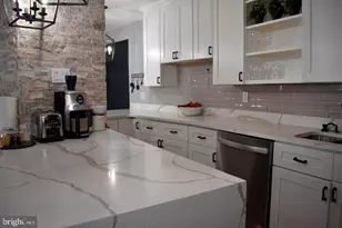 3900 Ford Rd, Philadelphia, PA 19131 - Photo 5